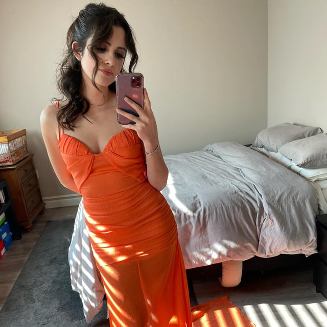 Dress Selfie – IG October 2023